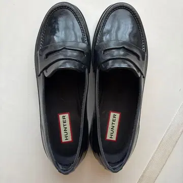 HUNTER (블랙 레인 로퍼)