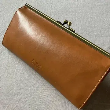 Parquet 브라운 장지갑 가마구치