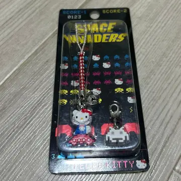 헬로키티 스페이스 인베이더 스트랩 3개 세트 족쇄