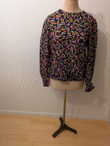 고품질 미나 페르호넨 ceremony 블라우스 38