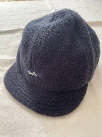 레밀라 캡 크로스 보아 모자 차콜