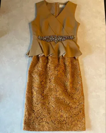 그레이스 콘티넨탈 원피스 36