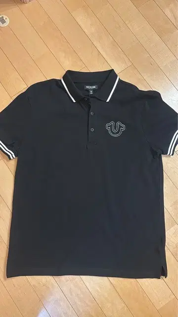 TRUE RELIGION 블랙 피케 셔츠