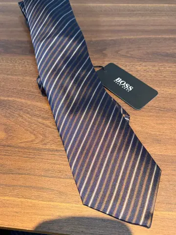 HUGO BOSS 네이비 브라운 스트라이프 넥타이, 미사용 새상품