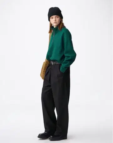 완판 사이즈 중고 gu 치노 배럴 레그 턱 팬츠 XS 블랙