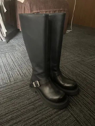 블랙 롱 부츠 통굽 지퍼 포함