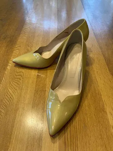 EIZO 하이힐 펌프스 에나멜