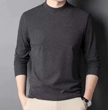 다크 그레이 긴팔 티셔츠