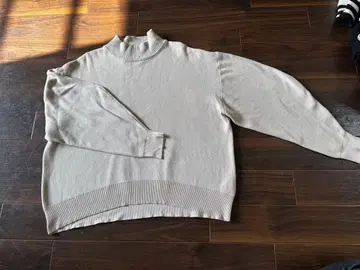 MOUSSY 니트 스웨터 베이지 하이넥