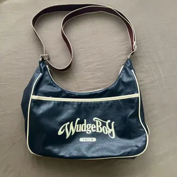 WudgeBoy 에나멜 숄더백