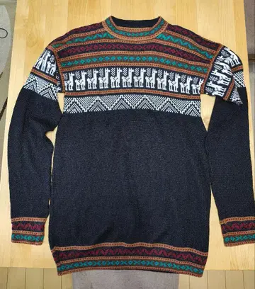 페루산 알파카 스웨터 긴팔 스웨터