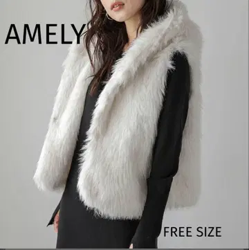 AMELY 볼륨 퍼 베스트 화이트 귀여운 복슬복슬 베스트 프리 사이즈