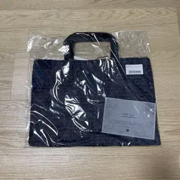 bibi soeurs 트위드 미들 토트 네이비