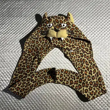 adidas JEREMY SCOTT 레오파드 후드 머플러 표범 무늬 귀