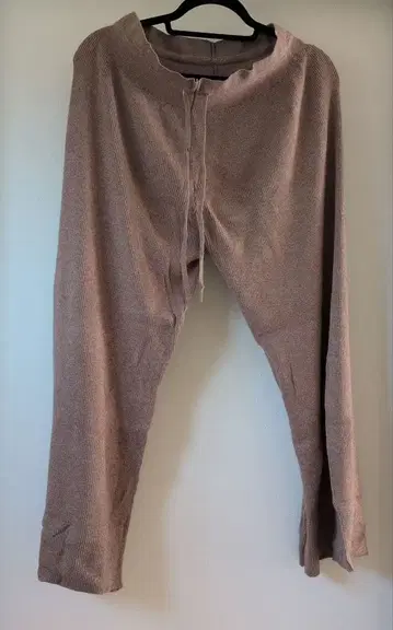 UNIQLO 워셔블 리브 니트 팬츠