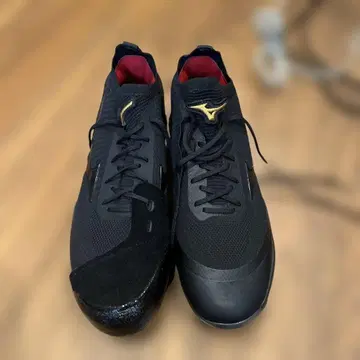 투수용 스파이크 경량