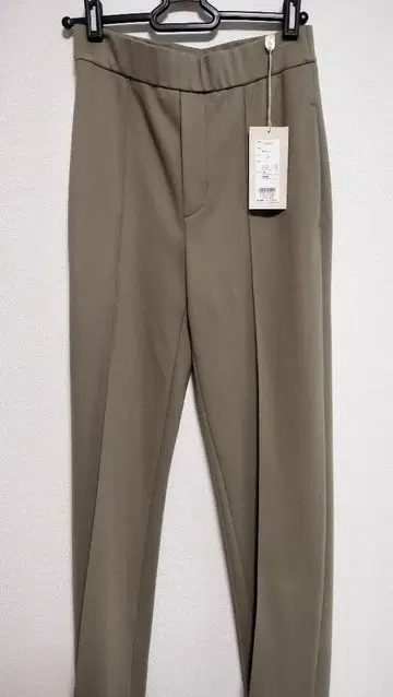 Cafune 카키 팬츠 36