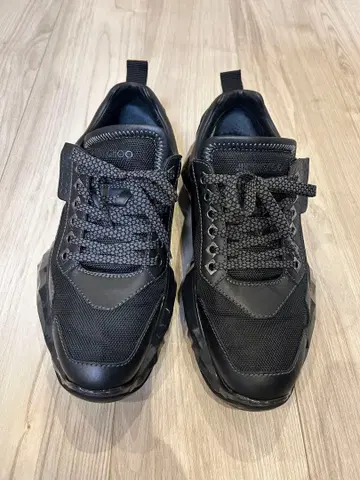 지미추 블랙 스니커즈 메쉬/가죽