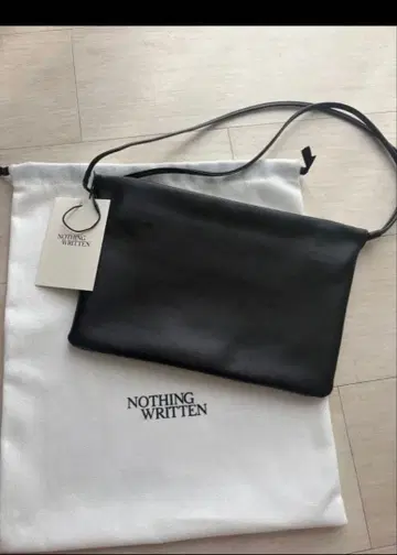 NOTHING WRITTEN 블랙 숄더백 나싱 리튼