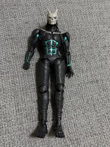 피규어라이즈 스탠다드 괴수 8호 박스 없음