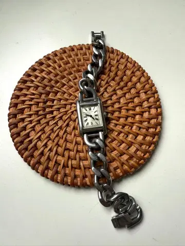 유나이티드 애로우즈/unitedarrows/손목시계/체인 팔찌