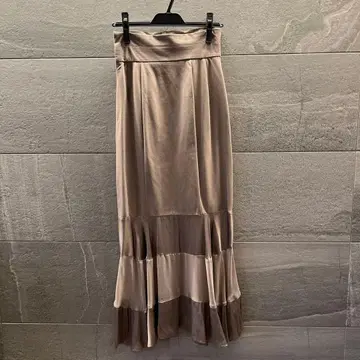 [ COCODEAL ] 엘레강트 프릴 롱 스커트 베이지