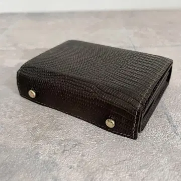 극희소 엠피우 리자드 접이식 지갑 밀레폴리에 브라운