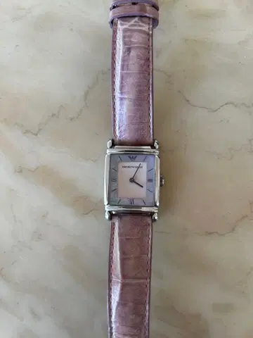 EMPORIO ARMANI 여성용 손목시계