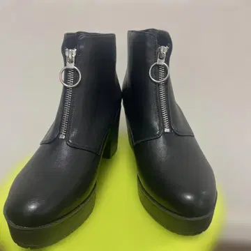 오리엔탈 트래픽 집업 부츠 24.5cm L