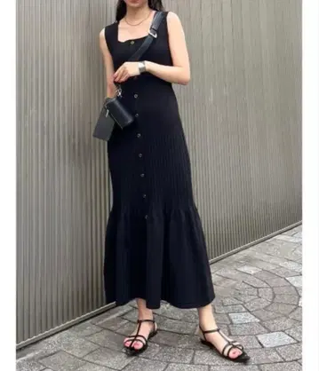 백 오픈 체인지 플리츠 원피스