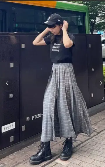 jouetie 도킹 플리츠 스커트 9900엔