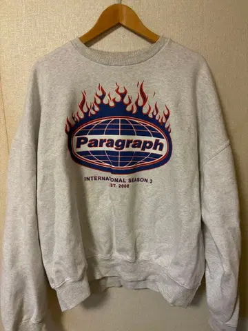 Paragraph 프레임 디자인 맨투맨