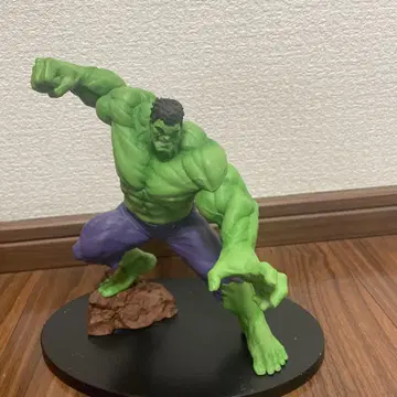 헐크 피규어