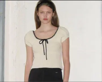 [ SINOON ] 퍼프 하프 니트 탑