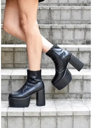 미사용 새상품 통굽 숏 부츠 XL