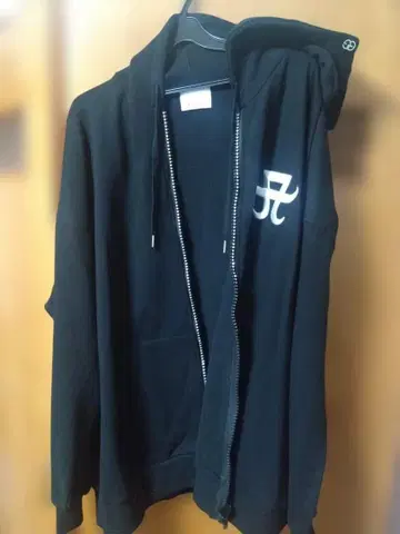 EGOIST 블랙 후드티 하마사키 아유미 콜라보