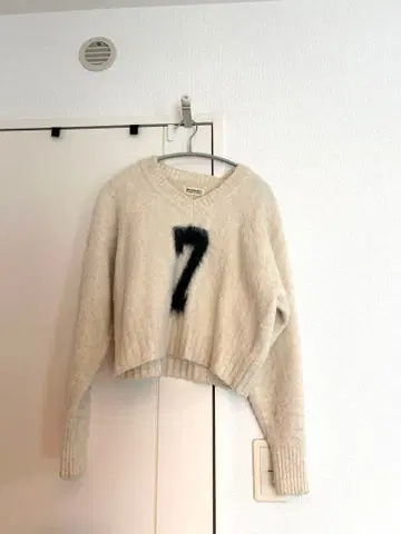 BEAMS BOY V넥 스웨터 넘버 7