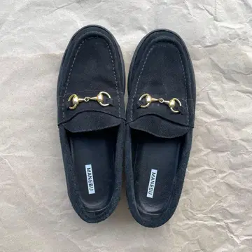 MANEBU 블랙 스웨이드 로퍼 약 28cm