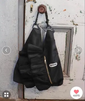 RISLEY x OUTDOOR PRODUCT 티어드 프릴 토트백 새상품급