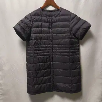 L [컨디션 최상] 블랙 반팔 다운 자켓 다운 베스트