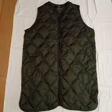 유니클로 울트라 라이트 다운 다운 베스트 L