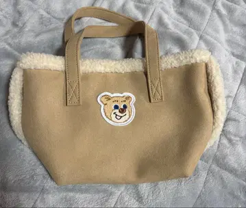 러브리 바이 페이러 보아 토트백