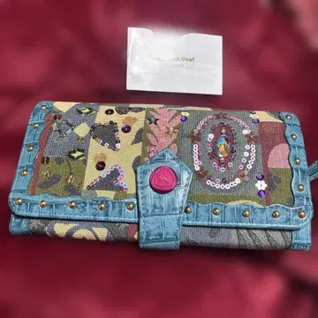 씽크비! 컬러풀한 장식 리피 장지갑 새상품