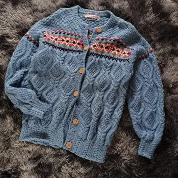 빈티지 핸드 니트 꽃무늬 가디건 아란 니트 스카이블루 모 100%