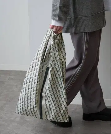 이에나 VERMEIL 모노그램 에코백 Medium 그레이