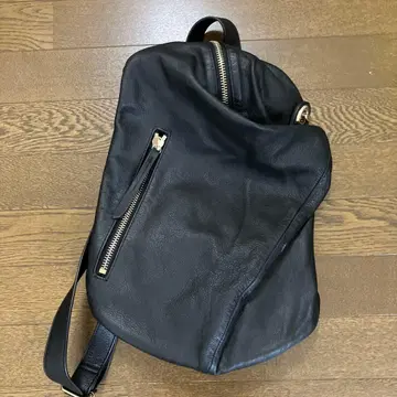 PAPILLONNER 블랙 레더 백팩