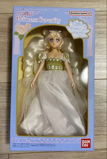 [개봉품] 세일러문 뮤지엄 스타일 인형 프린세스 셀레니티