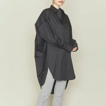 ASTRAET 블랙 롱 셔츠