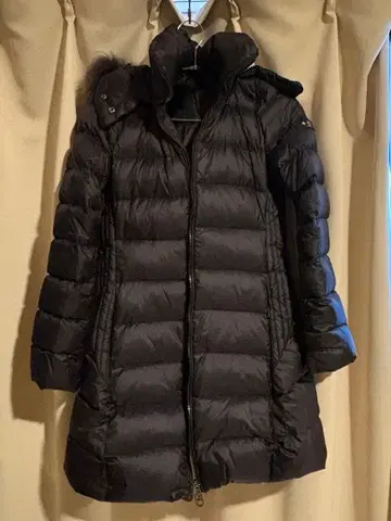 TATRAS 살마 블랙 다운 자켓 후드 부착 01