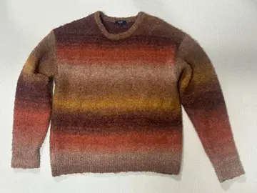 새상품급! BEAMS 그라데이션 크루넥 니트